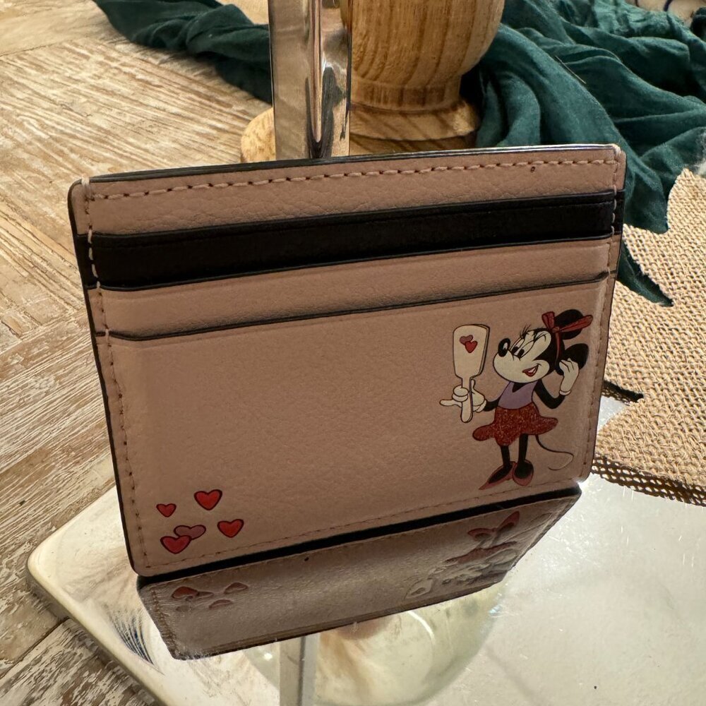 Kate Spade Minnie Mouse 📦💌🎄 - Picture 2 of 3